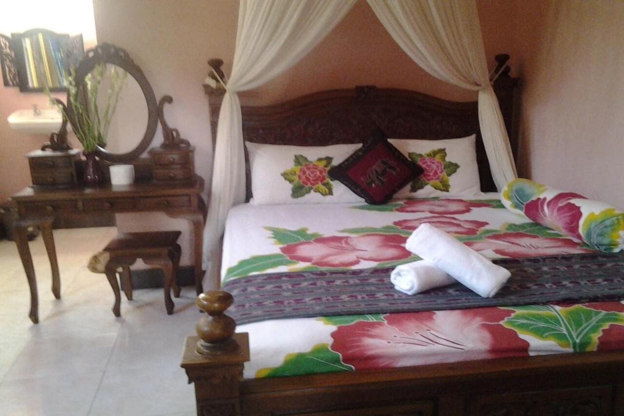 Praety Home Stay Ubud  Exterior photo
