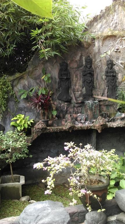 Praety Home Stay Ubud  Exterior photo