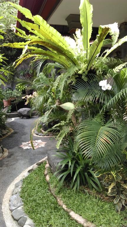 Praety Home Stay Ubud  Exterior photo