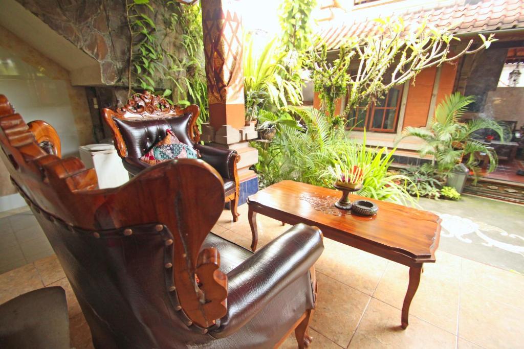 Praety Home Stay Ubud  Exterior photo