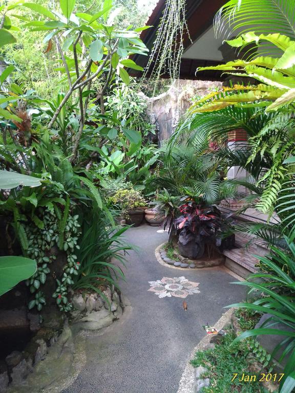 Praety Home Stay Ubud  Exterior photo
