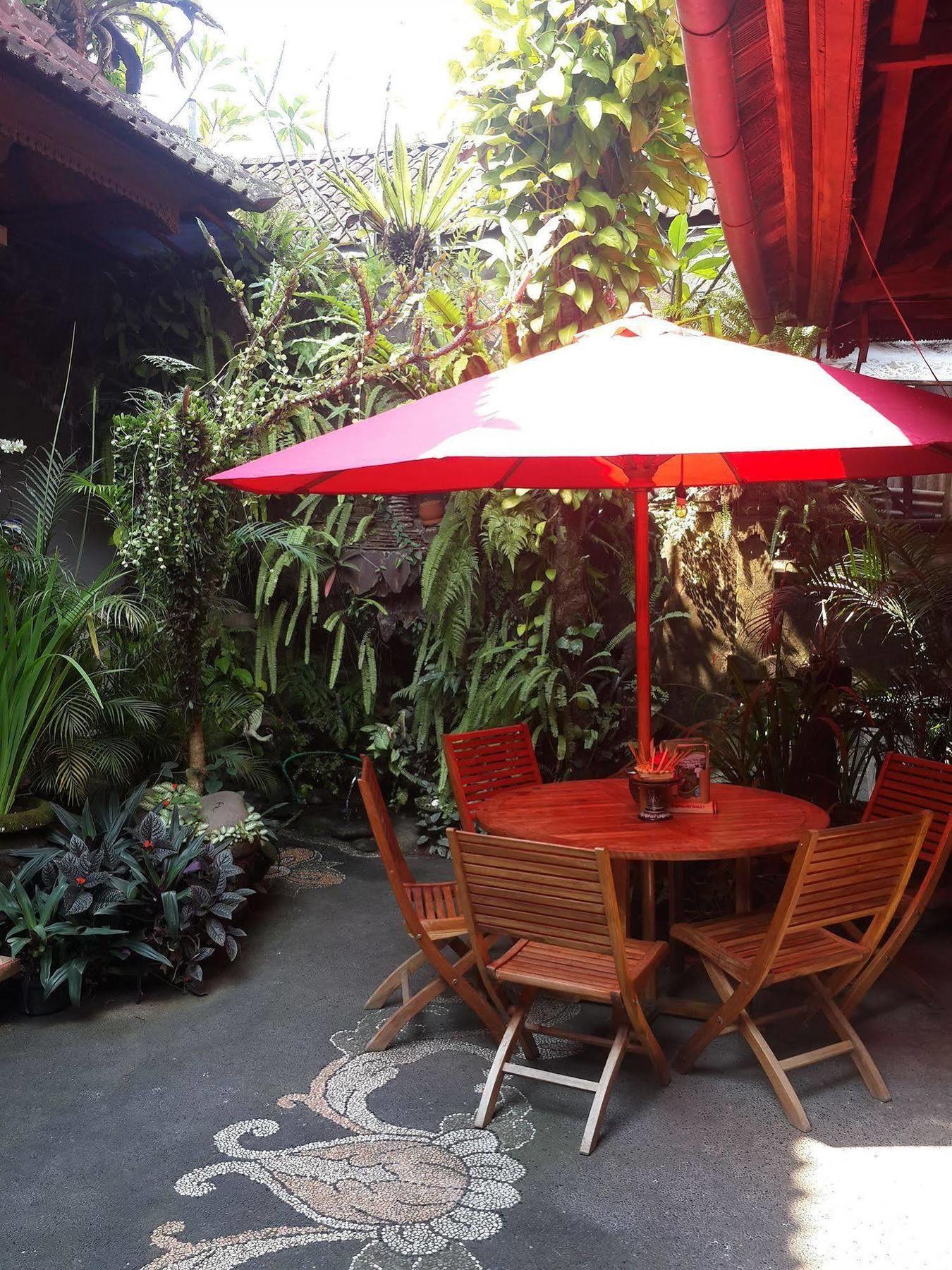 Praety Home Stay Ubud  Exterior photo