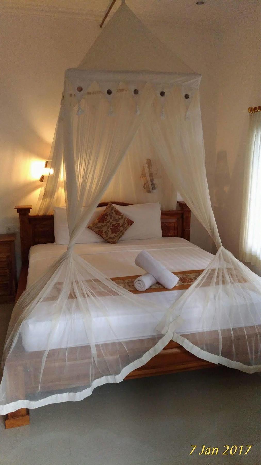 Praety Home Stay Ubud  Exterior photo