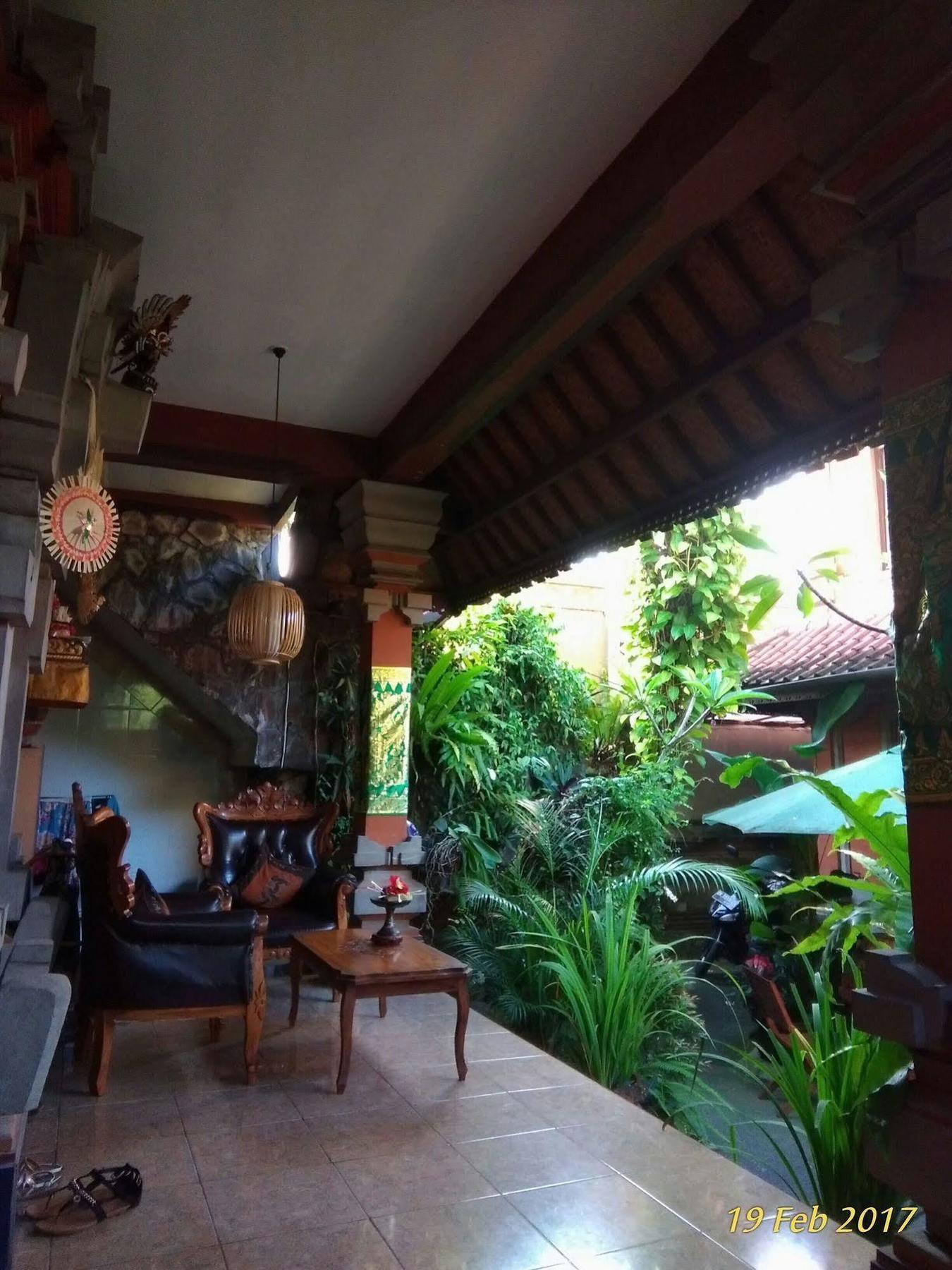 Praety Home Stay Ubud  Exterior photo