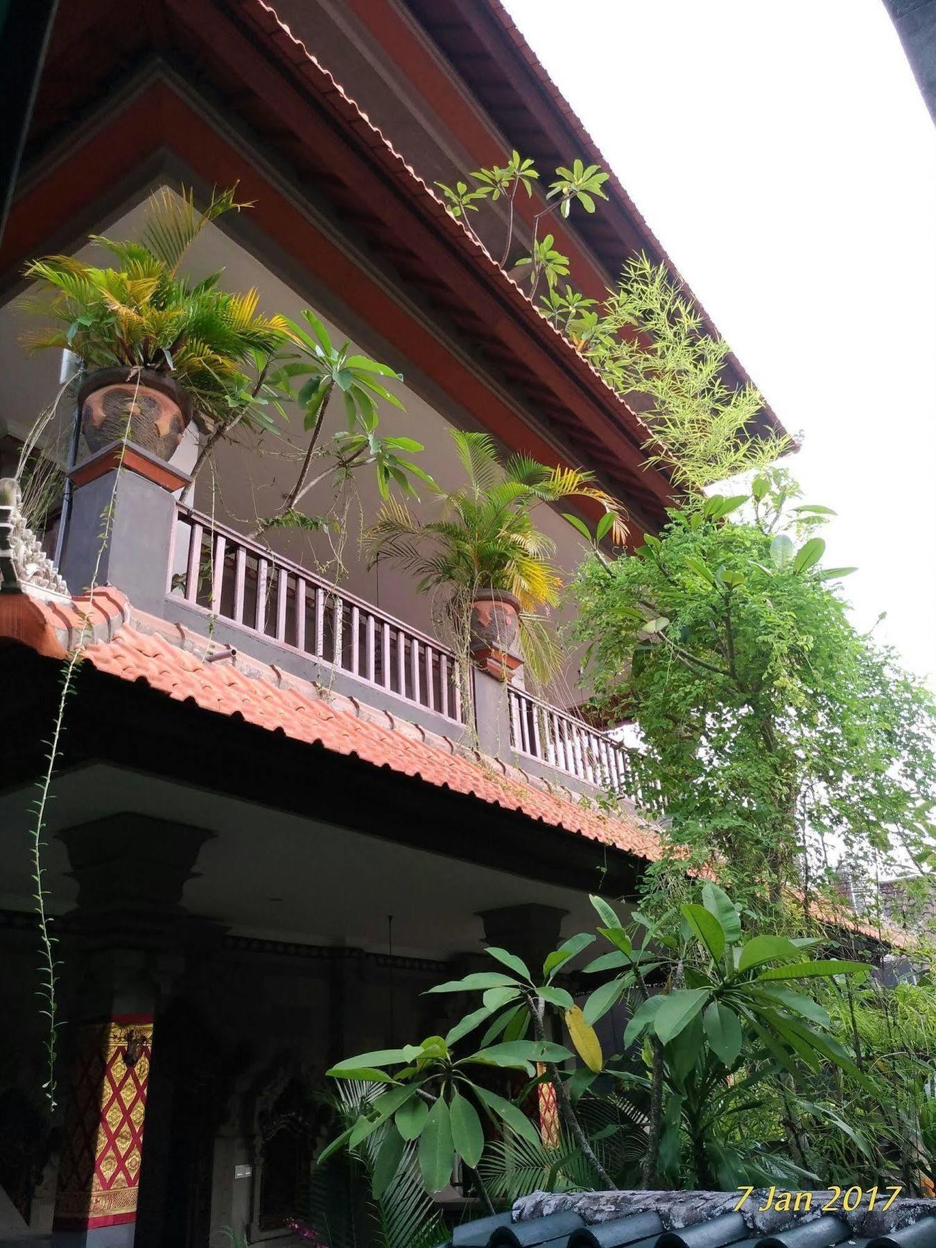Praety Home Stay Ubud  Exterior photo