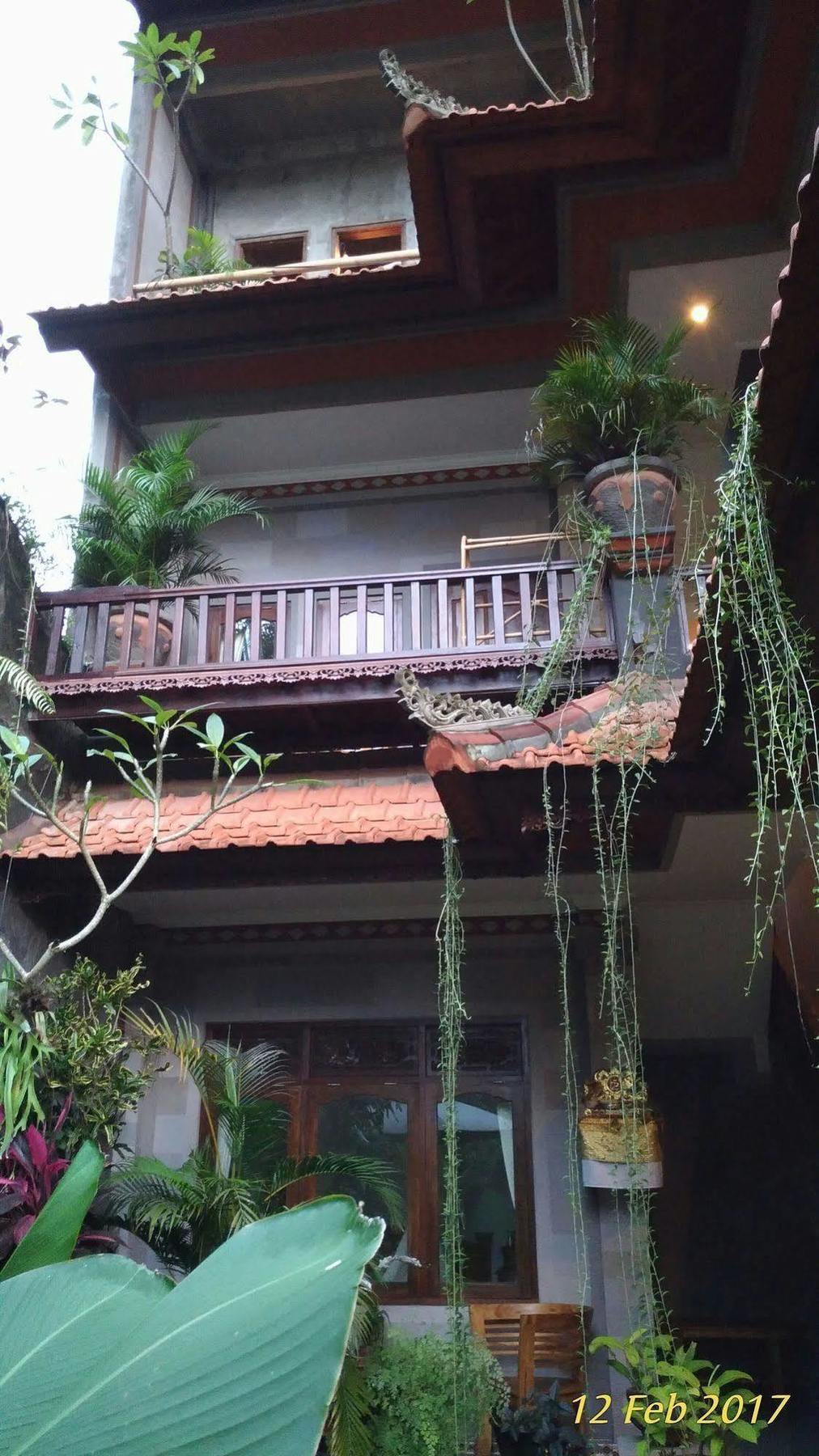 Praety Home Stay Ubud  Exterior photo